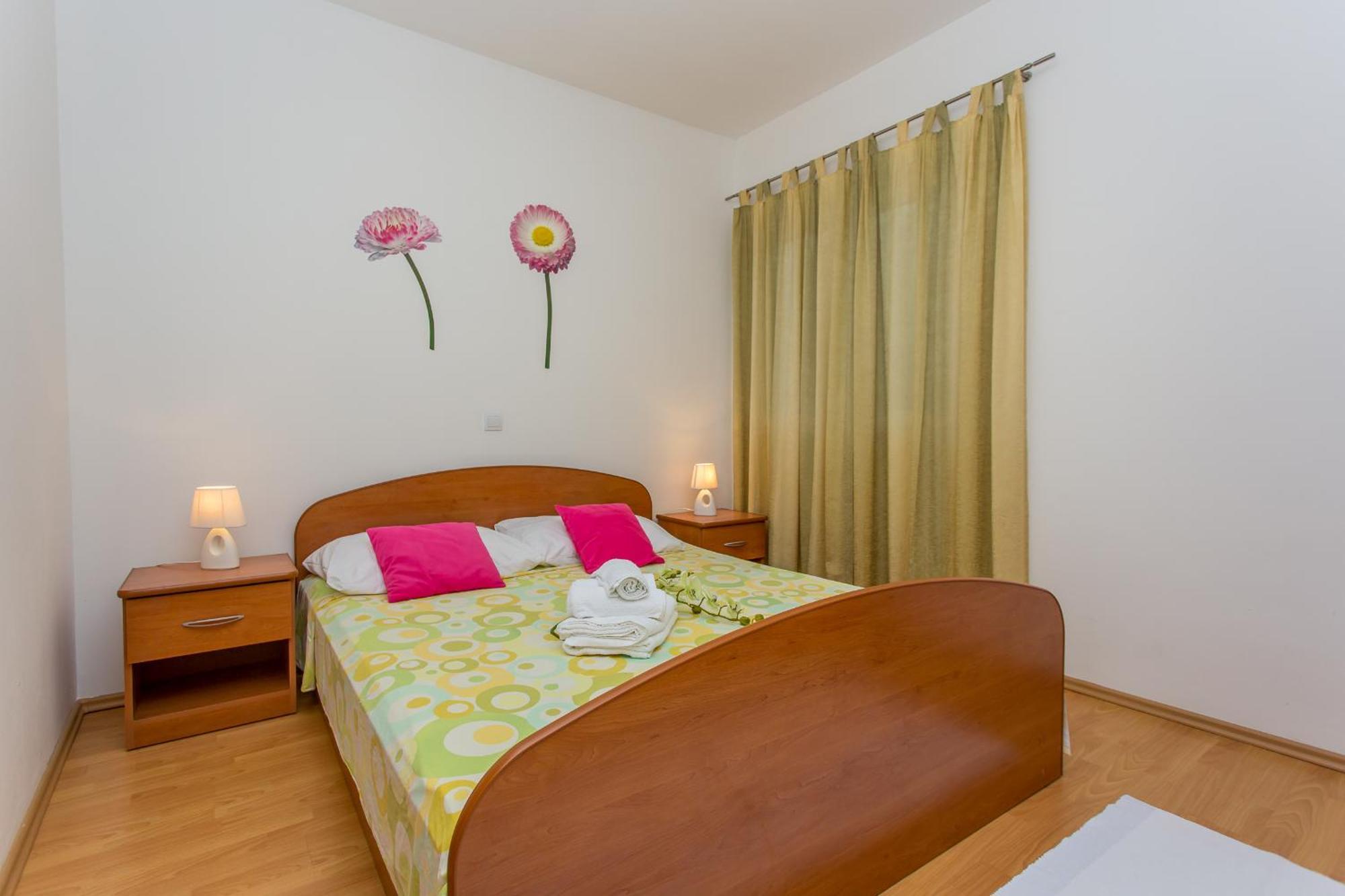 מאקרסקה Apartments Grepo Sljeme חדר תמונה