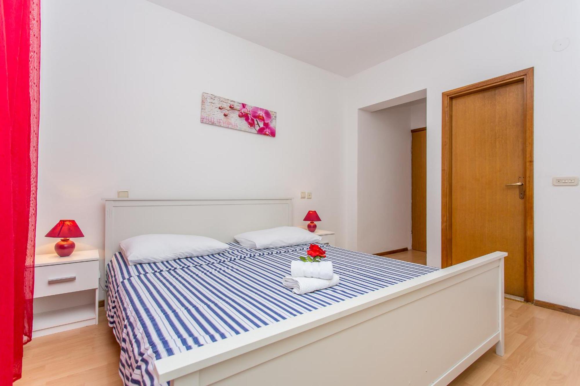 מאקרסקה Apartments Grepo Sljeme חדר תמונה