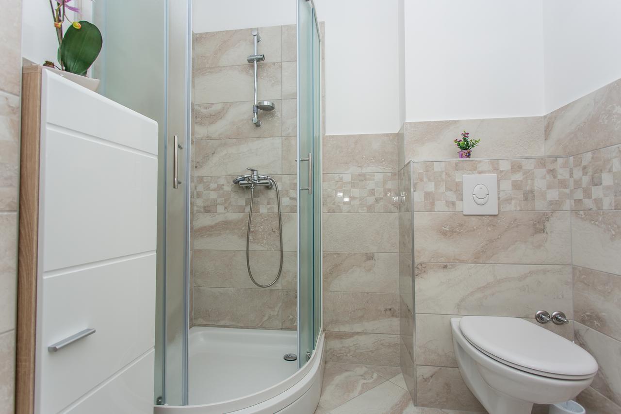 מאקרסקה Apartments Grepo Sljeme חדר תמונה